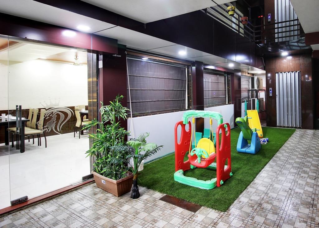 Daksh Hotel And Restaurant Talala Exterior photo