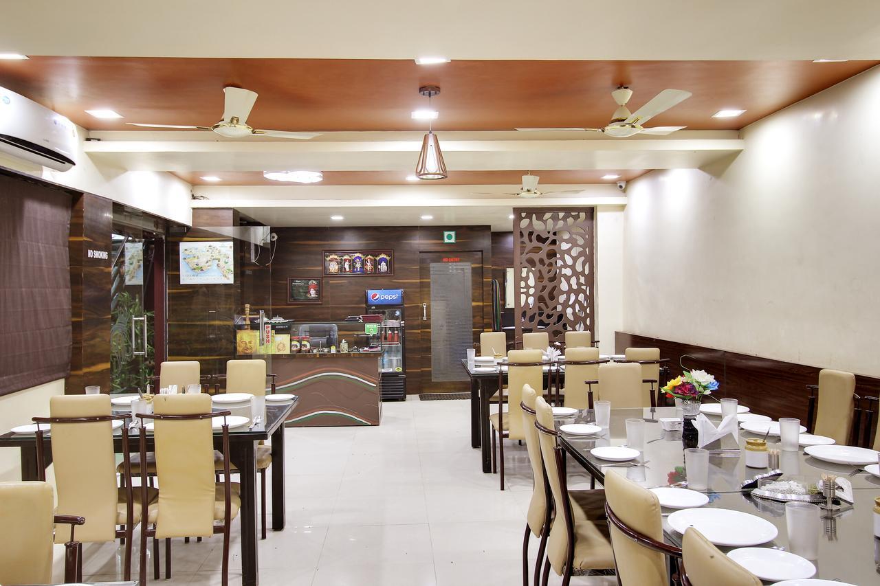 Daksh Hotel And Restaurant Talala Exterior photo